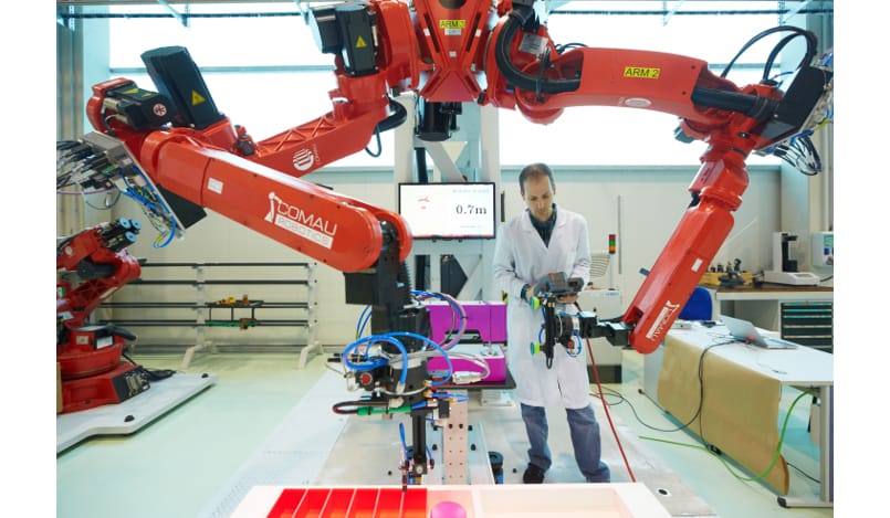 Paletizazio anitzerako robot manipulatzailea