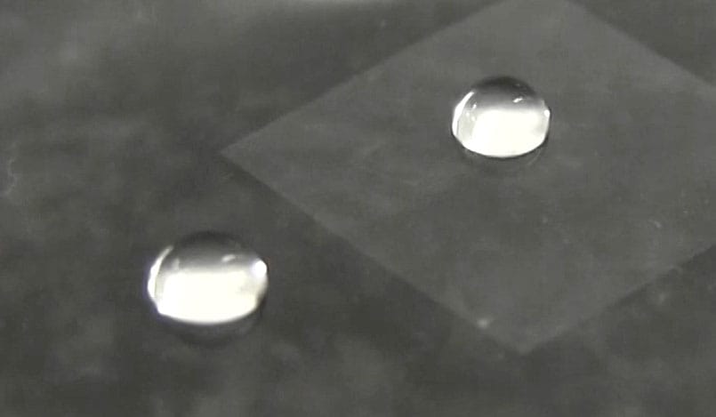 Superhydrophobic and self-cleaning surfaces